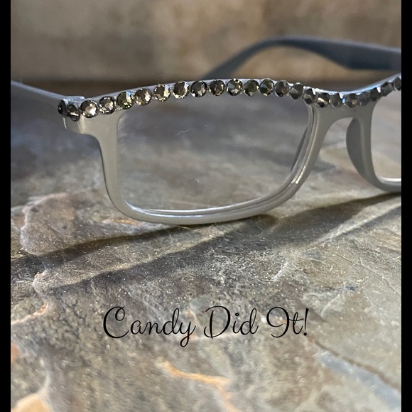 Gray Bling Reader Glasses 2.75 With Glasses Case - Picture 9 of 10